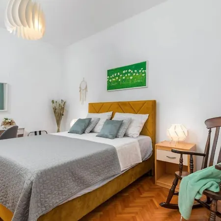 House Slaven With Private Swiming Pool Apartment Pula